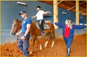 09/8 – Dia Nacional da Equoterapia